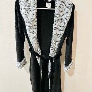 Luxurious Black and Gray Women's Robe